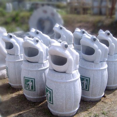 景观户外卡通石雕垃圾桶 城市街道创意石材雕刻摆件