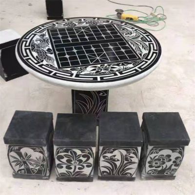 庭院青石棋盘格圆形石桌石凳博鱼网页版