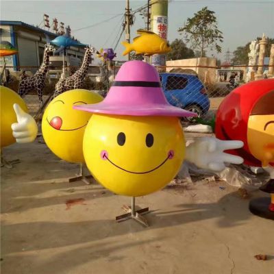 玻璃钢卡通创意表情博鱼网页版