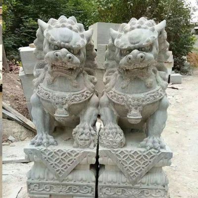祠堂大理石石雕一对镇宅辟邪的狮子博鱼网页版