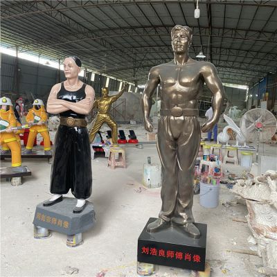 玻璃钢人物塑像，仿铜人物和彩绘人物