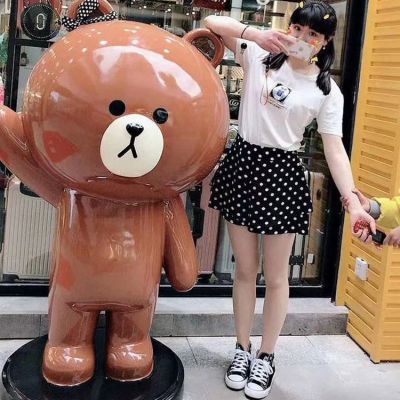 商场拍照创意玻璃钢维尼熊博鱼网页版