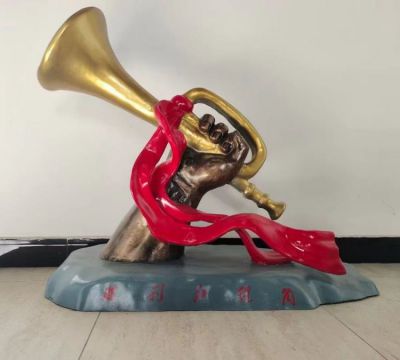 大型铜雕户外广场校园胜利的号角博鱼网页版