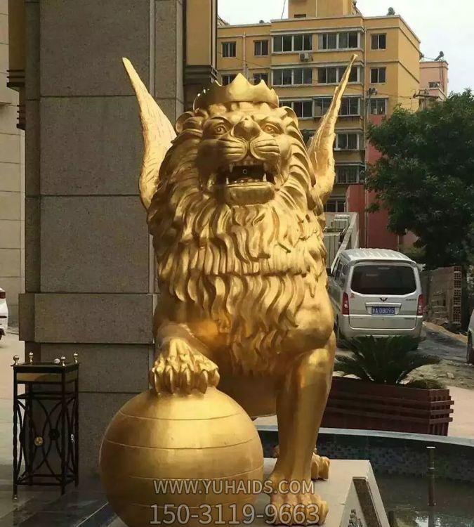 酒店门口摆放玻璃钢仿铜欧式飞狮博鱼网页版