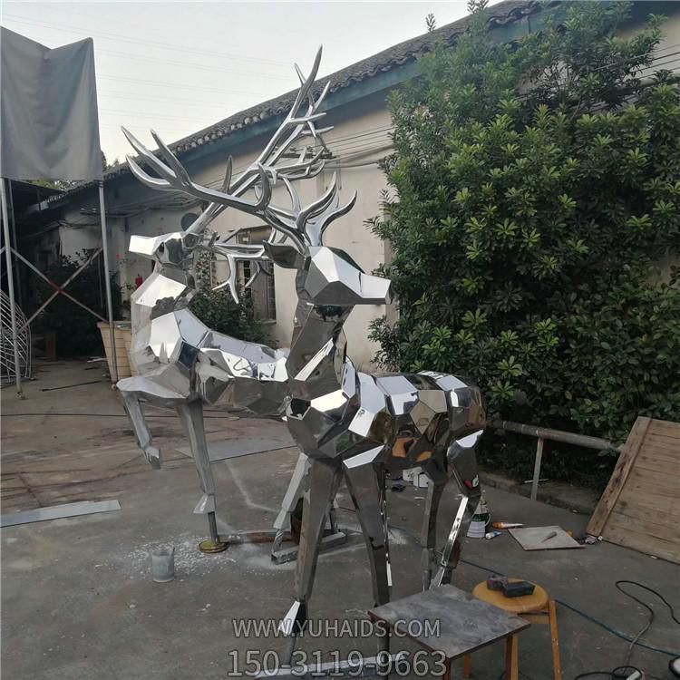 户外花园抽象动物景观不锈钢镜面几何梅花鹿博鱼网页版