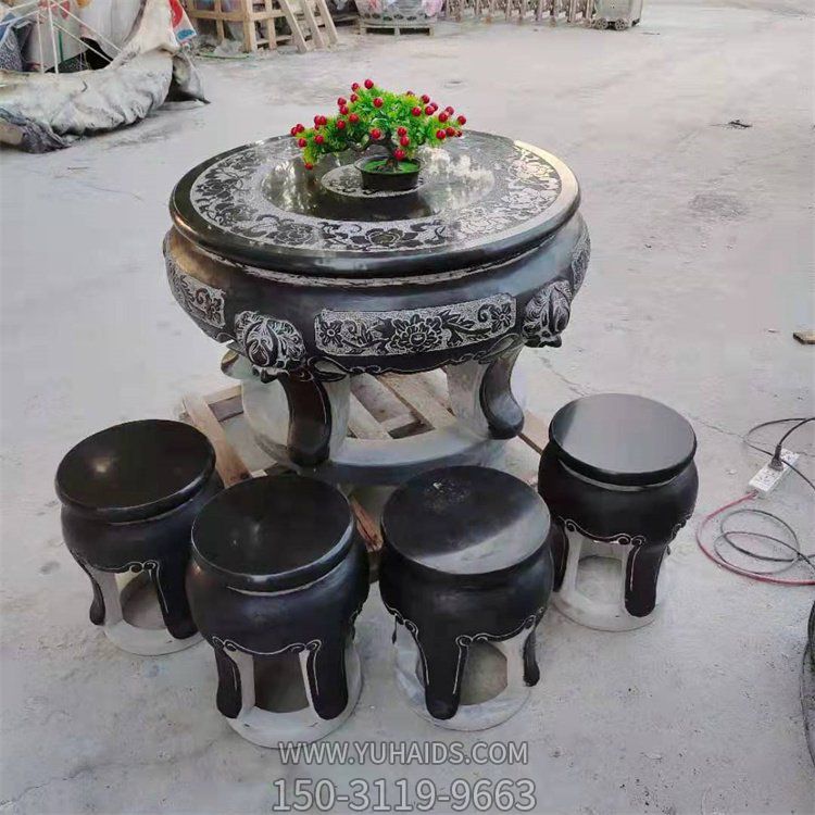 青石石雕家居家用圆形石桌石凳博鱼网页版