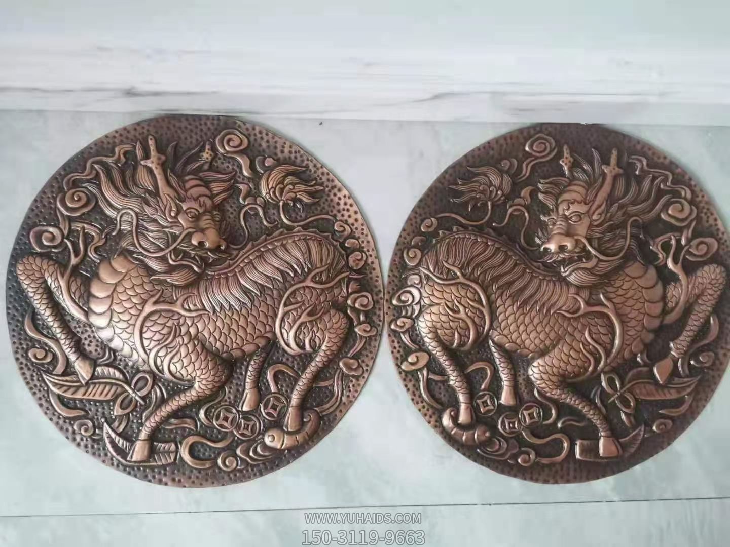 圆形麒麟铜浮雕装饰画博鱼网页版
