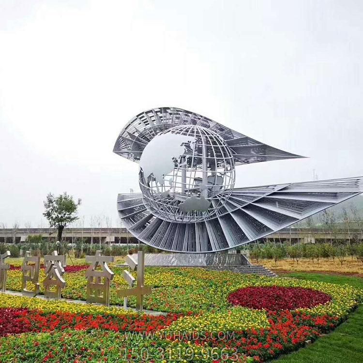 大型不锈钢希望之眼 户外公园地产装饰镂空球摆件博鱼网页版