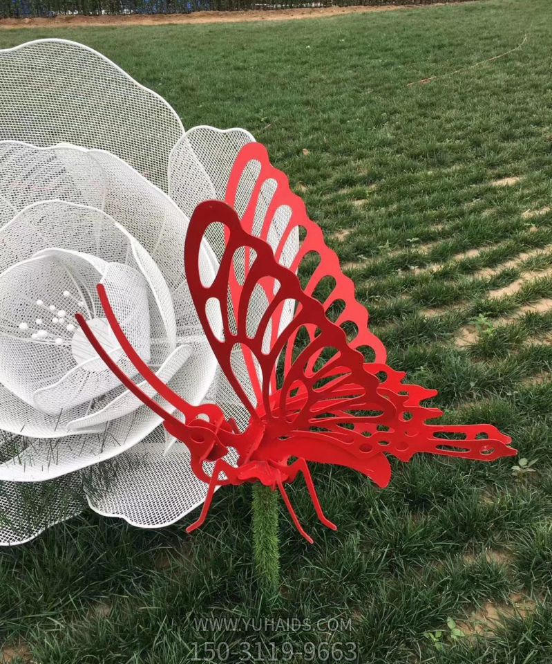 操场玻璃钢红色蝴蝶博鱼网页版