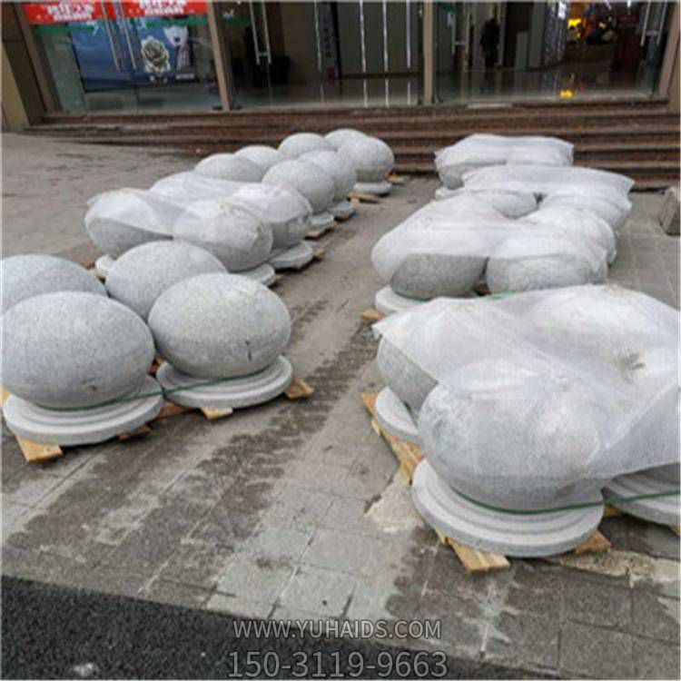 花岗岩芝麻白广场道路交通挡车挡路阻车圆球、景观石博鱼网页版