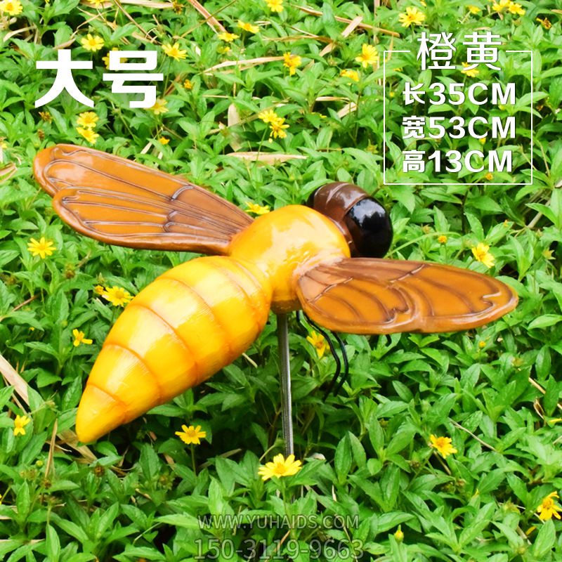 酒店公园草丛摆放卡通玻璃蜜蜂博鱼网页版