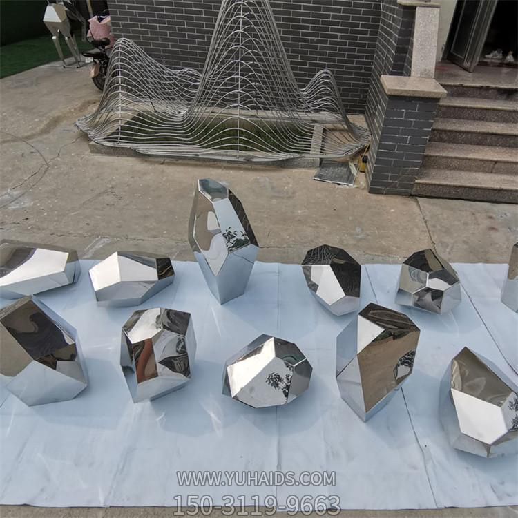 不锈钢抽象异性几何块面金属石头博鱼网页版