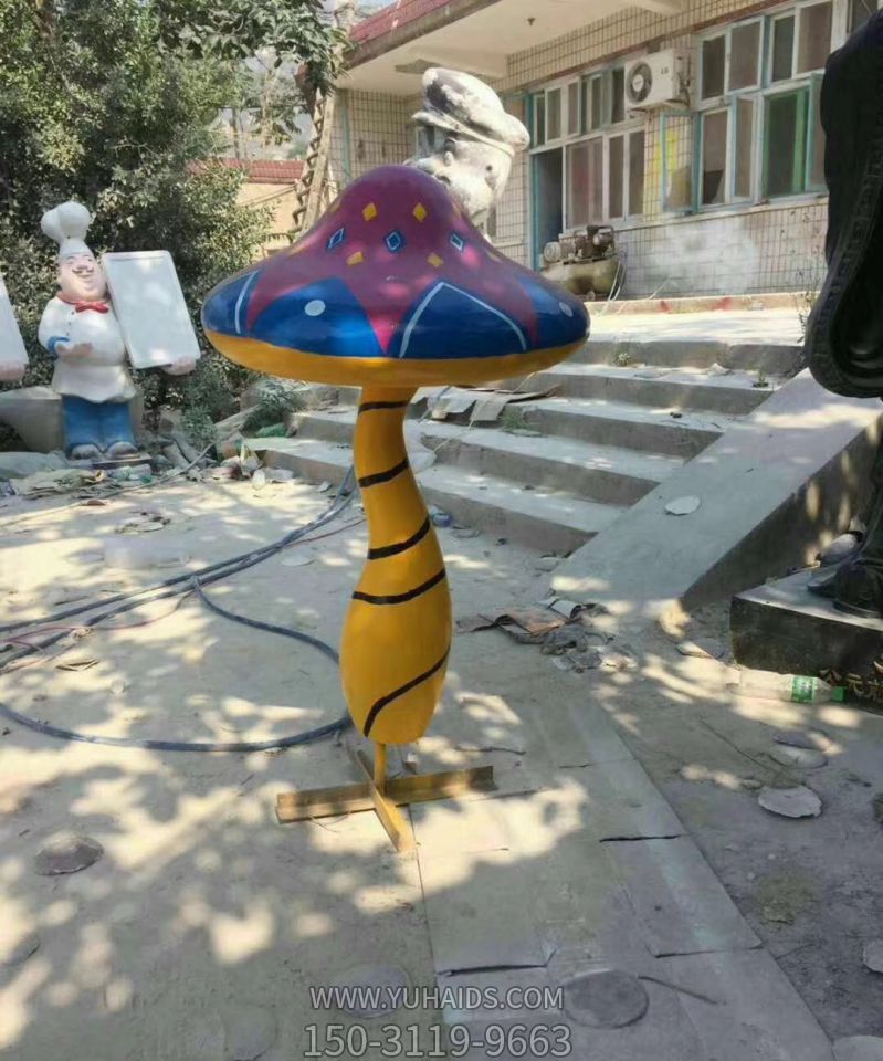 广场玻璃钢彩绘公园蘑菇博鱼网页版