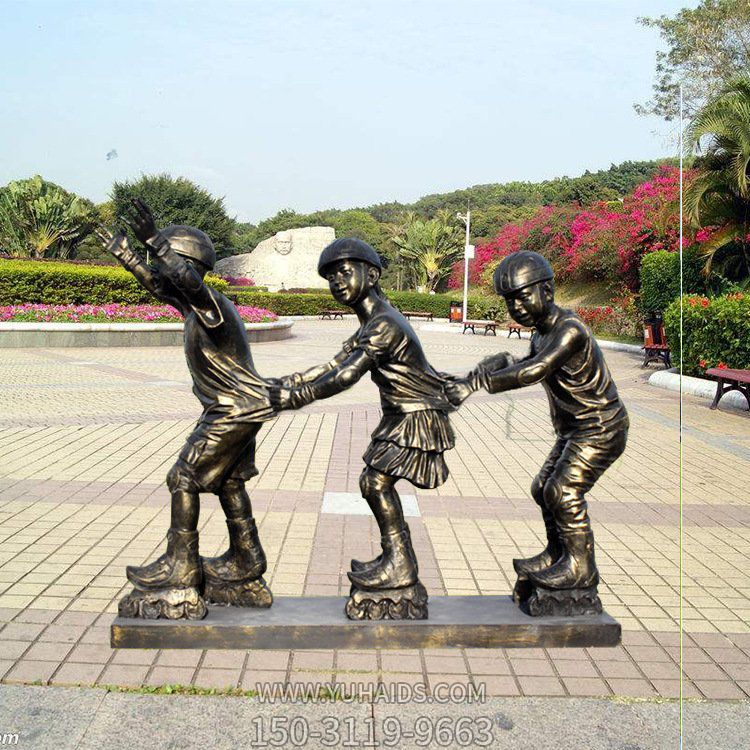 园林户外玻璃钢仿铜玩轮滑的人物景观博鱼网页版