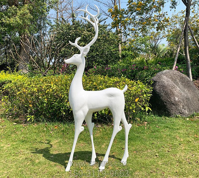 户外园林大型景观玻璃钢白色梅花鹿博鱼网页版