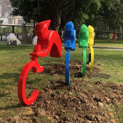 抽象骑行人物博鱼网页版玻璃钢喷漆运动人物