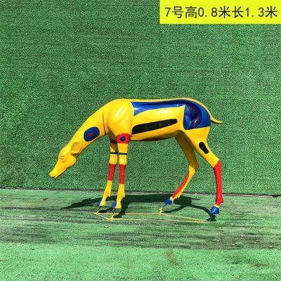 彩绘鹿，低头玻璃钢鹿博鱼网页版