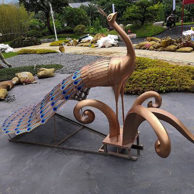 不锈钢孔雀，烤漆艺术动物造型博鱼网页版