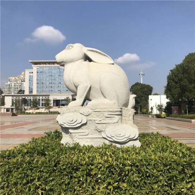 天然石材山岩雕刻 十二生肖兔子公园博鱼网页版