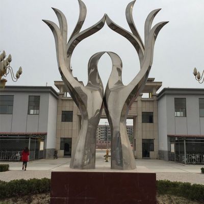 校园不锈钢几何抽象手势博鱼网页版