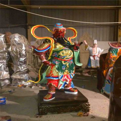 玻璃钢彩绘景区大型站立式关公博鱼网页版
