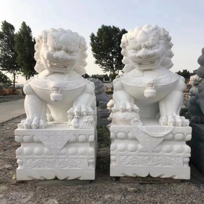 汉白玉石狮子博鱼网页版酒店别墅大门口石雕动物摆件