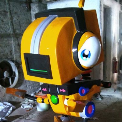 户外商店广场摆放玻璃钢卡通公仔装饰品博鱼网页版