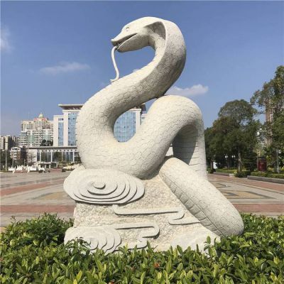 广场摆放大理石雕刻生肖蛇博鱼网页版