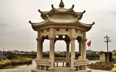 广场湖边摆放花岗岩双顶观景休息凉亭座椅