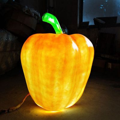 户外园林摆放玻璃钢灯光彩椒亮化博鱼网页版