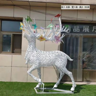 城市亮化灯光不锈钢镂空鹿落地摆件小品