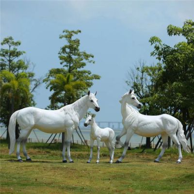 动物园草地装饰大型玻璃钢仿真白马博鱼网页版