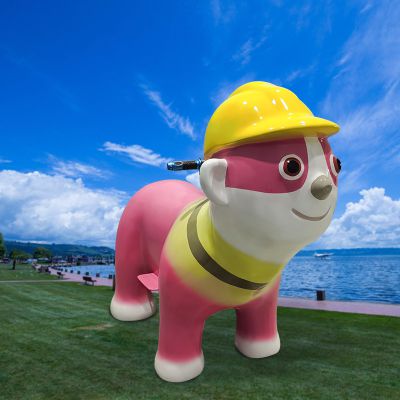 户外景区玻璃钢卡通戴帽子的狗博鱼网页版