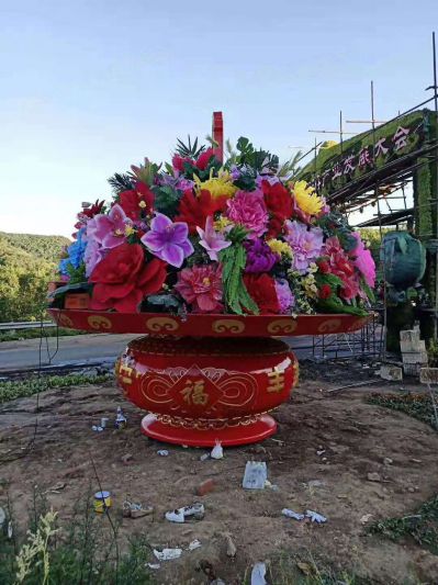 迎国庆玻璃钢彩绘花朵花篮博鱼网页版