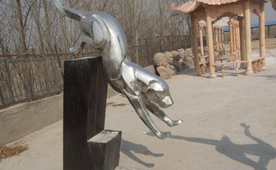 不锈钢镜面跳跃喷漆豹子博鱼网页版