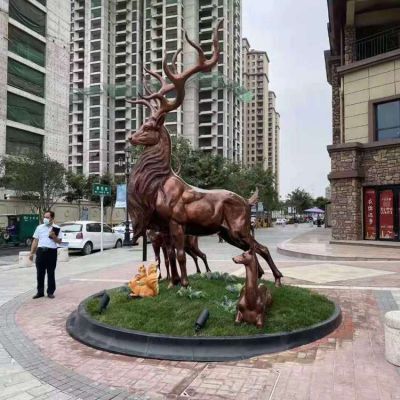 玻璃钢仿铜户外广场大型梅花鹿博鱼网页版