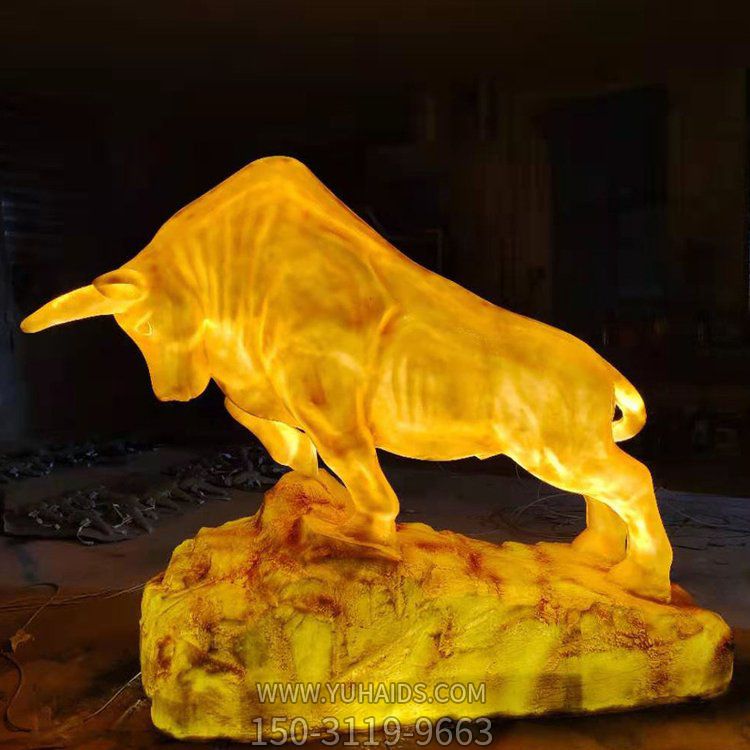 景区公园装饰玻璃钢亮化照明拓荒牛摆件博鱼网页版