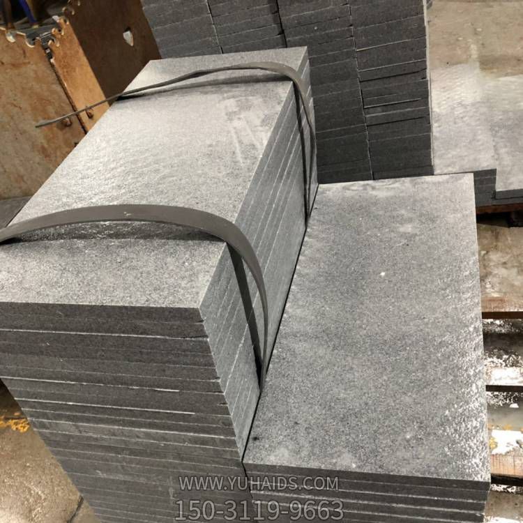 车阻石柱路障隔离石墩圆柱子石材花盆花岗岩石材树围石博鱼网页版