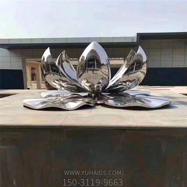 酒店园林博鱼网页版 不锈钢抽象户外景观摆件
