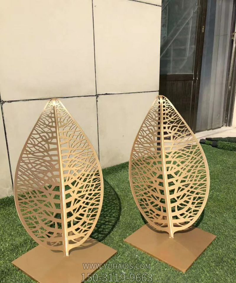 园林景观不锈钢镂空树叶博鱼网页版