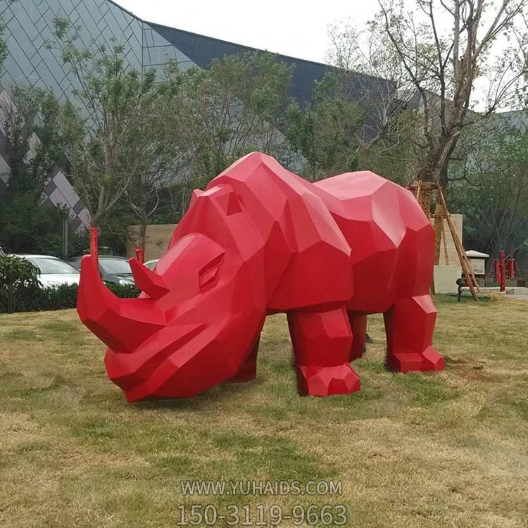几何玻璃钢抽象块面犀牛博鱼网页版