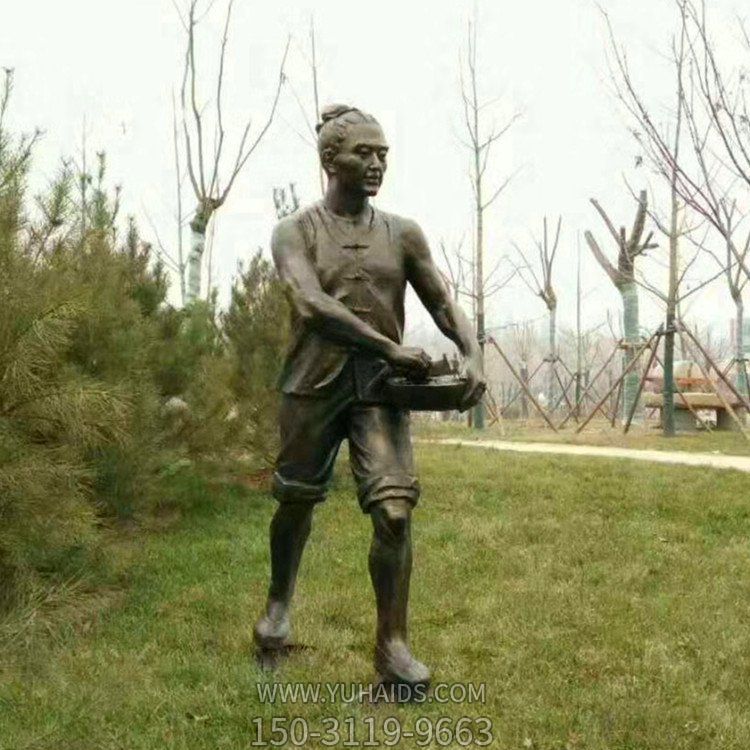 庭院门口大型仿铜创意情景小品人物博鱼网页版