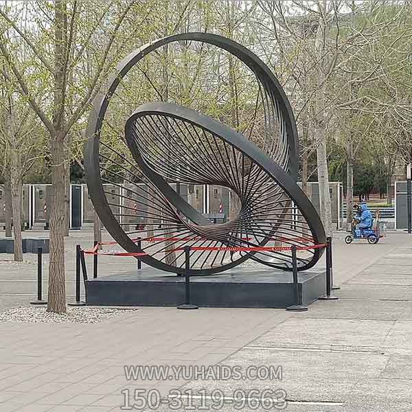 不锈钢抽象圆环艺术园林户外大型景观博鱼网页版