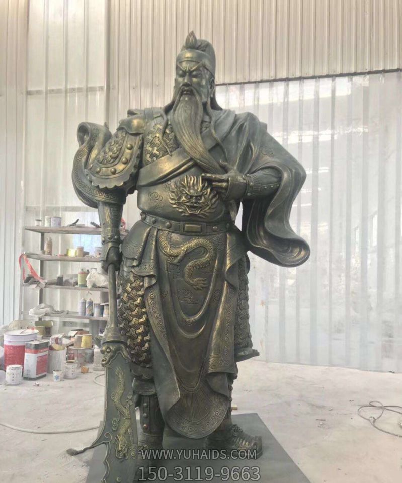 不锈钢仿铜站立的关公博鱼网页版