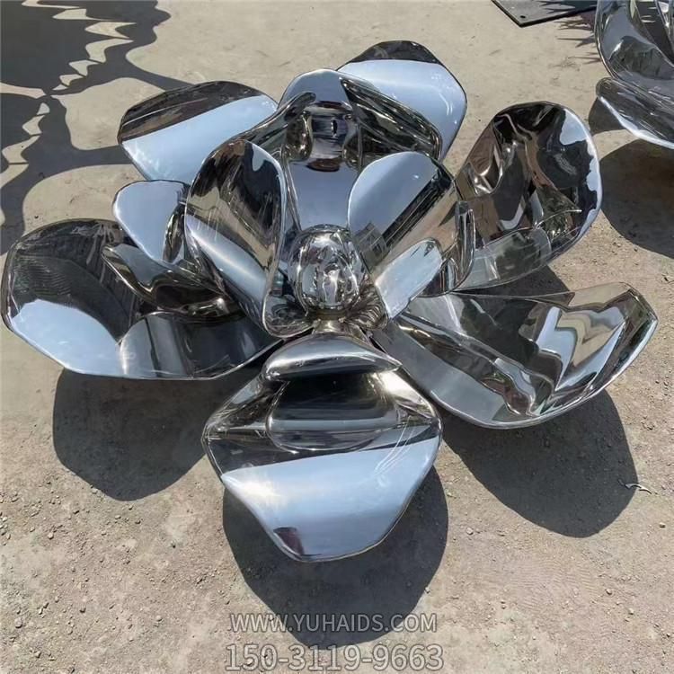 户外大型不锈钢镜面花朵小区别墅水景观博鱼网页版