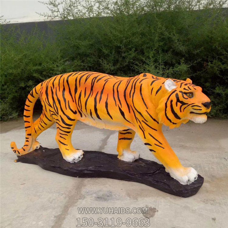 玻璃钢卡通仿真大型老虎博鱼网页版