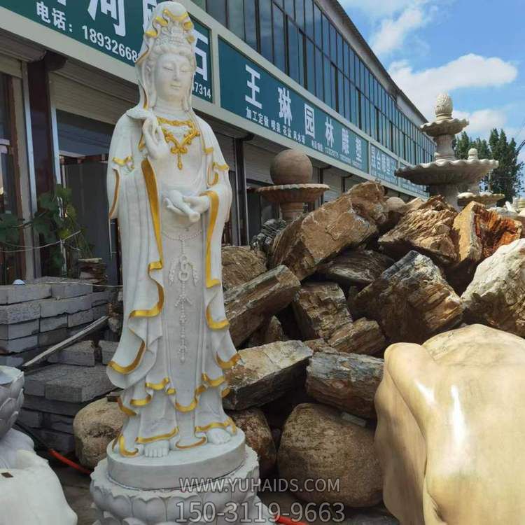 玻璃钢彩绘户外园林寺庙立式观世音博鱼网页版摆件