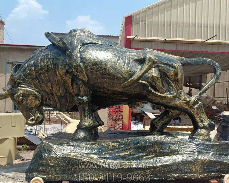 户外大型铜雕铜牛博鱼网页版