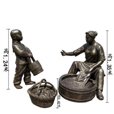园林玻璃钢仿铜洗衣服的人物景观摆件