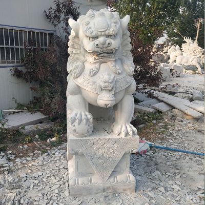 汉白玉石雕户外景观狮子博鱼网页版